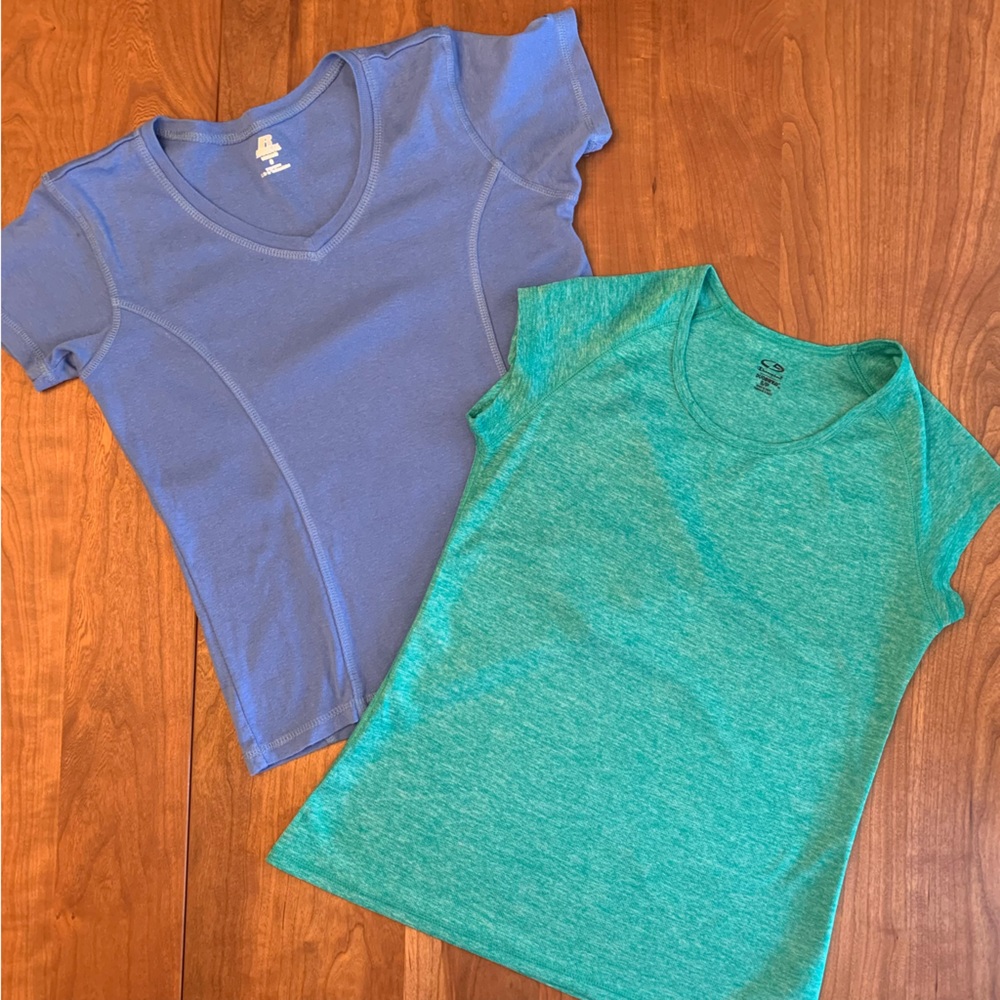 Women’s Small Athletic T Shirt Bundle